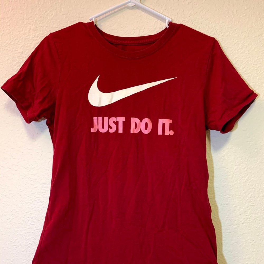 Nike red t-shirt